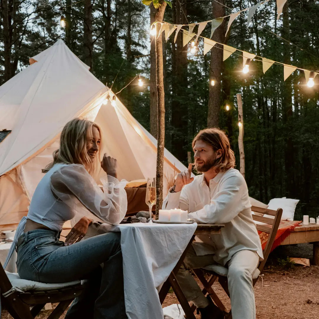 Glamping - Fashion für den Glampingurlaub von Ana Alcazar