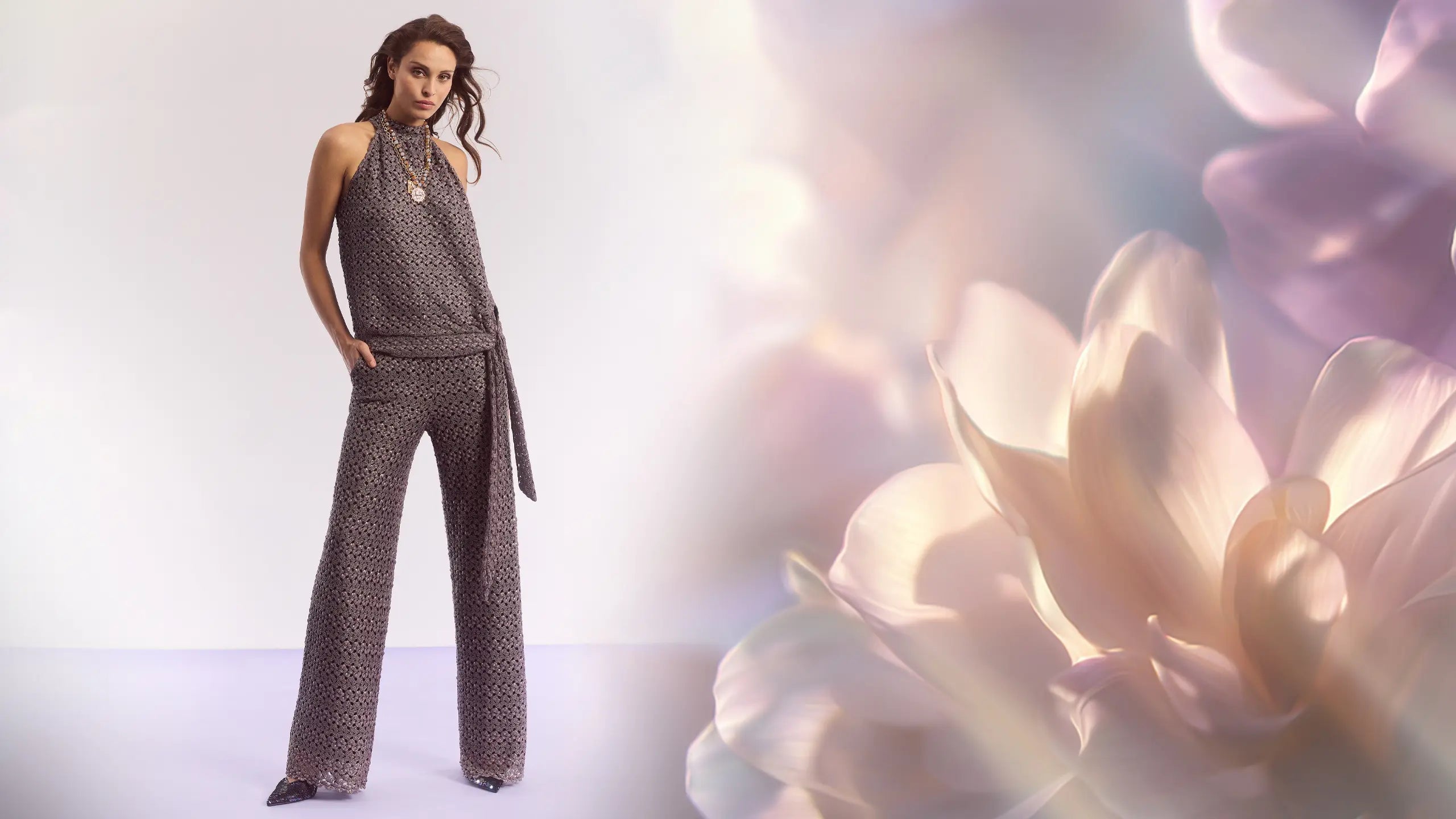 Stricktop und Strickhose in Bordeaux-grau als Zweiteiler Look - Ana Alcazar